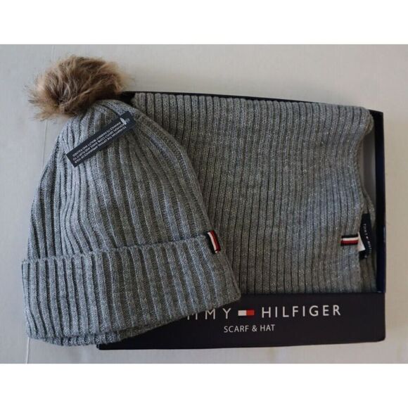 Tommy Hilfiger THW000148C-032 Women's OS Gray Pom Hat & Scarf Set - Picture 2 of 8